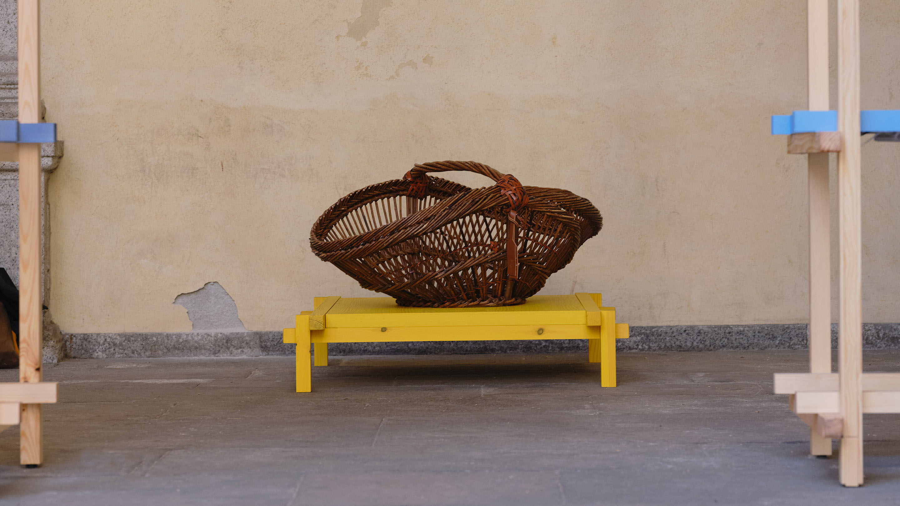LOEWE Salone Weave Restore Renew